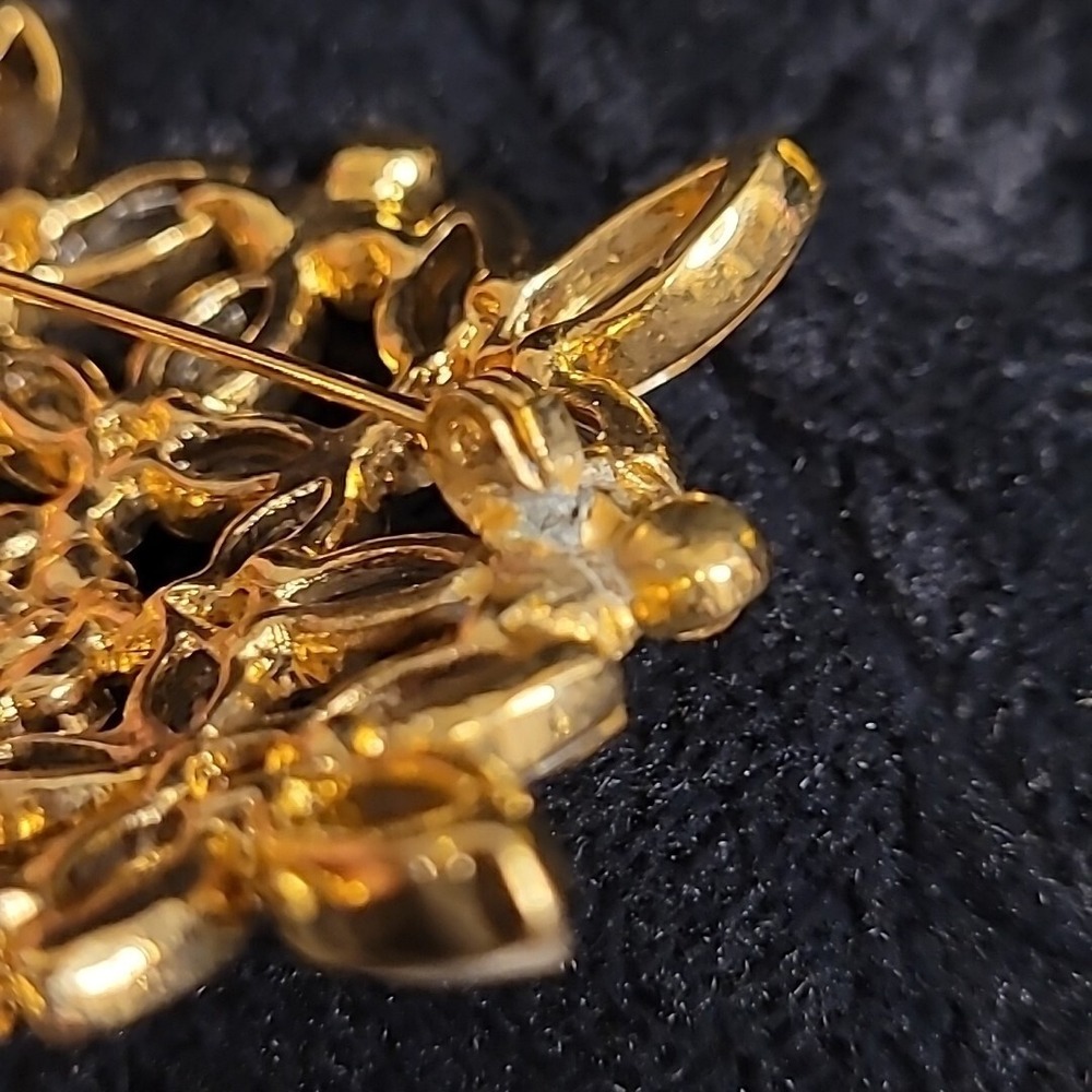 Rhinestones & Tan Aurora Borealis Gold-Tone Brooch‎ Pin 2.5" Vintage - Picture 6 of 7